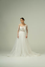 Load image into Gallery viewer, Faye Wedding Dress