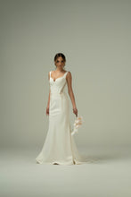 Load image into Gallery viewer, Isla Wedding Dress