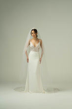 Load image into Gallery viewer, Fardis Wedding Dress