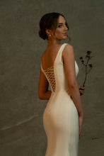 Load image into Gallery viewer, Isla Wedding Dress