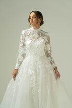 Load image into Gallery viewer, Audrey Wedding Dress