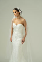 Load image into Gallery viewer, Dara Wedding Dress