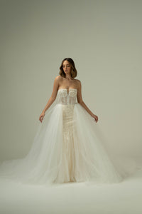 Chloe Wedding Dress
