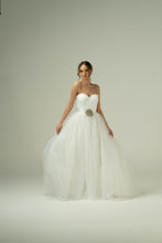 Load image into Gallery viewer, Ivy Wedding Dress