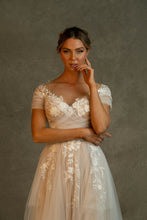 Load image into Gallery viewer, Bree Wedding Dress